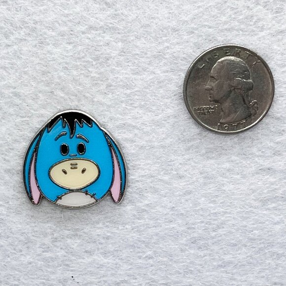 🔮 5/$25 Disney Eeyore Easter Eggs Mystery Pin - Picture 2 of 3
